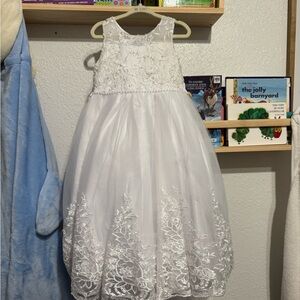 Elegant White Lace Kids Dress